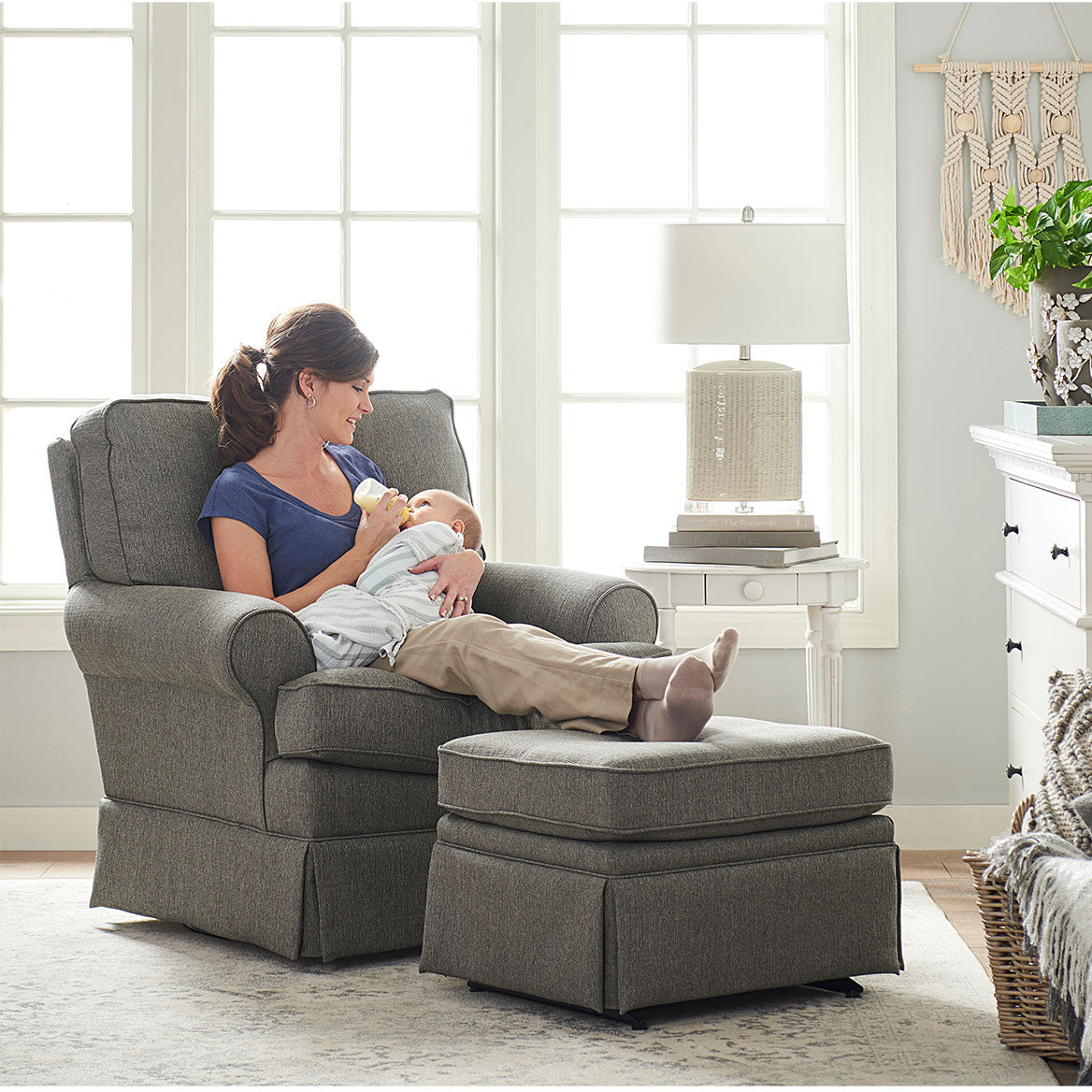 Storytime Quinn Swivel Glider