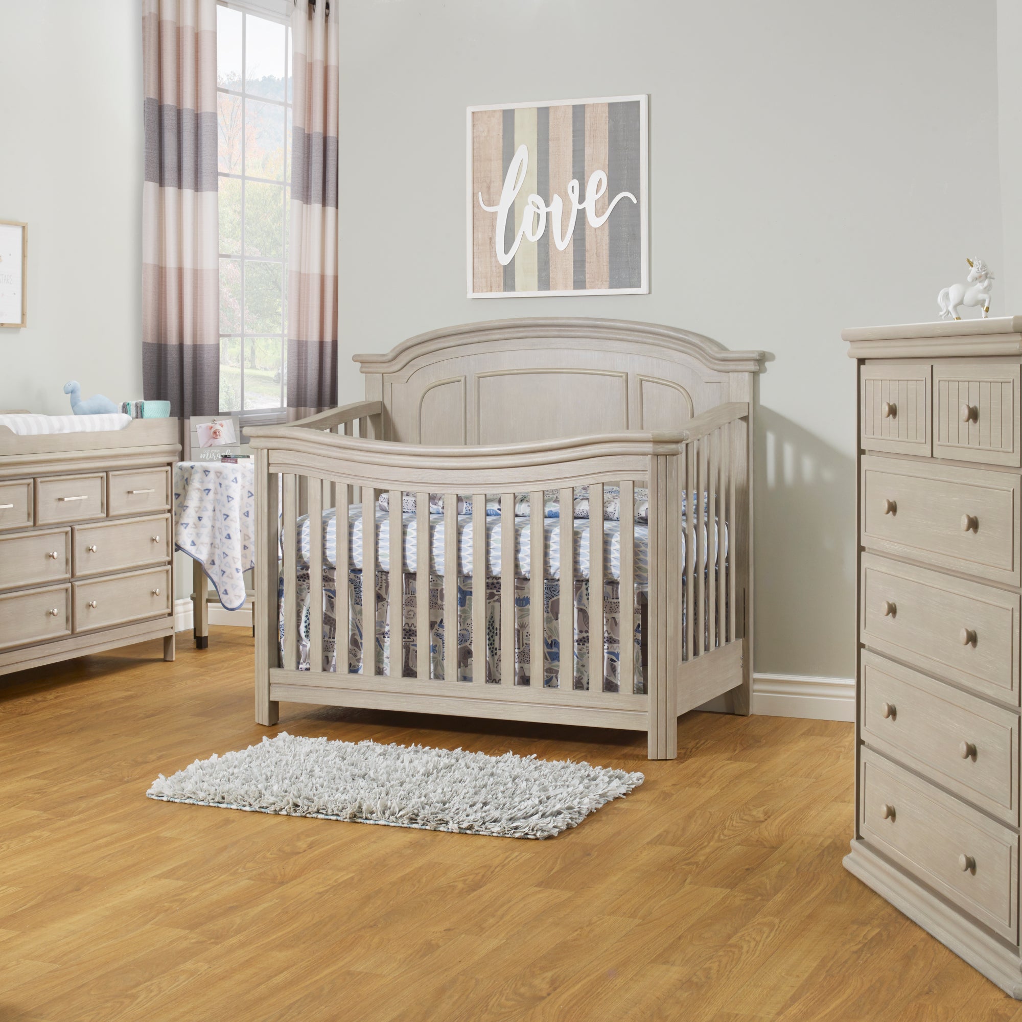Sorelle Finley Panel Crib