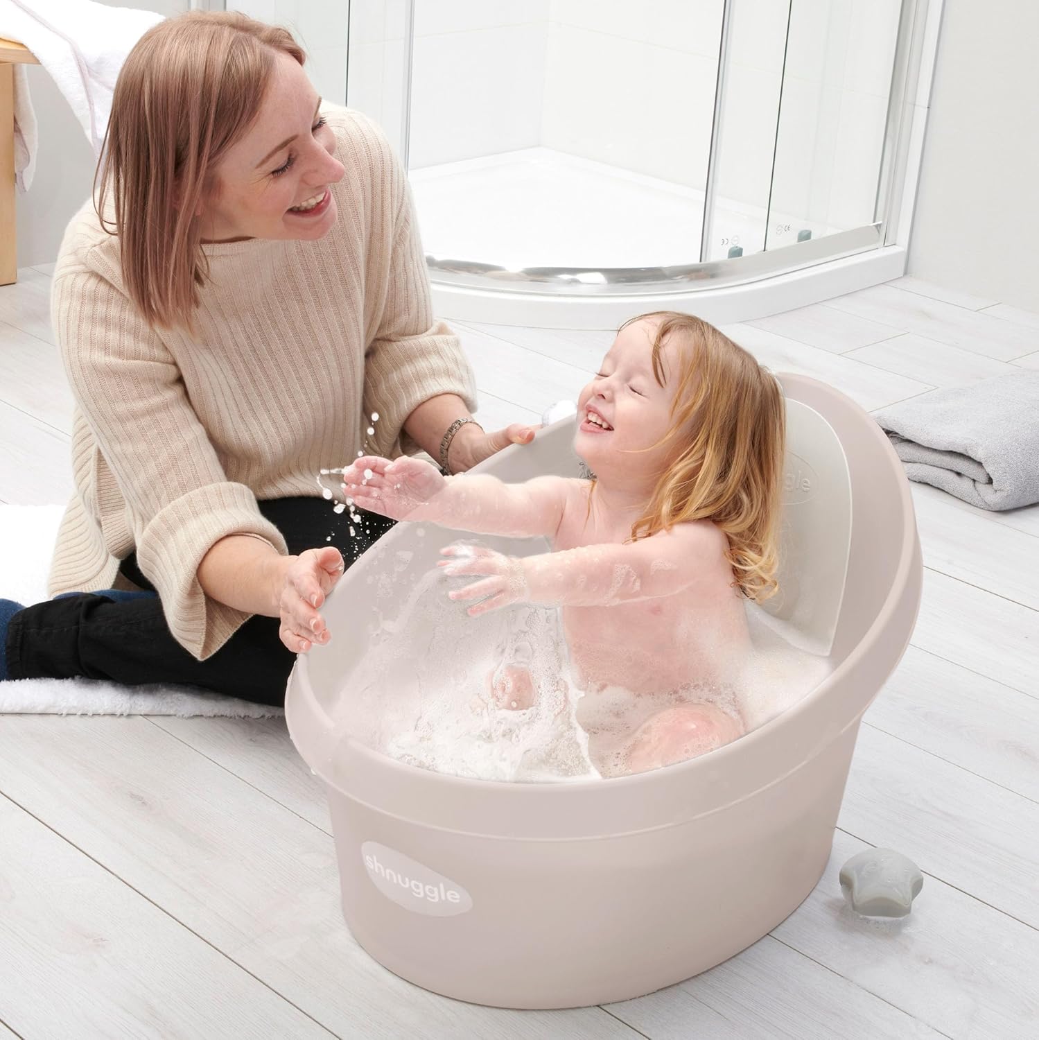 Shnuggle Splash & Play Bundle: Toddler Bath Tub & Accessories Bundle 5-Piece