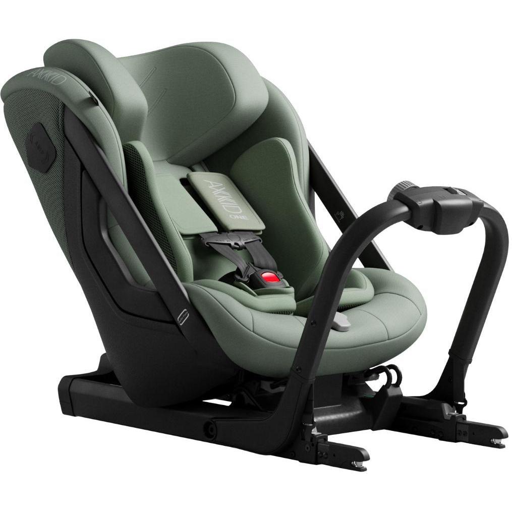 AXXEclassic キッズ　１４０センチ Axkid ONE 3 Rear-Facing Car Seat