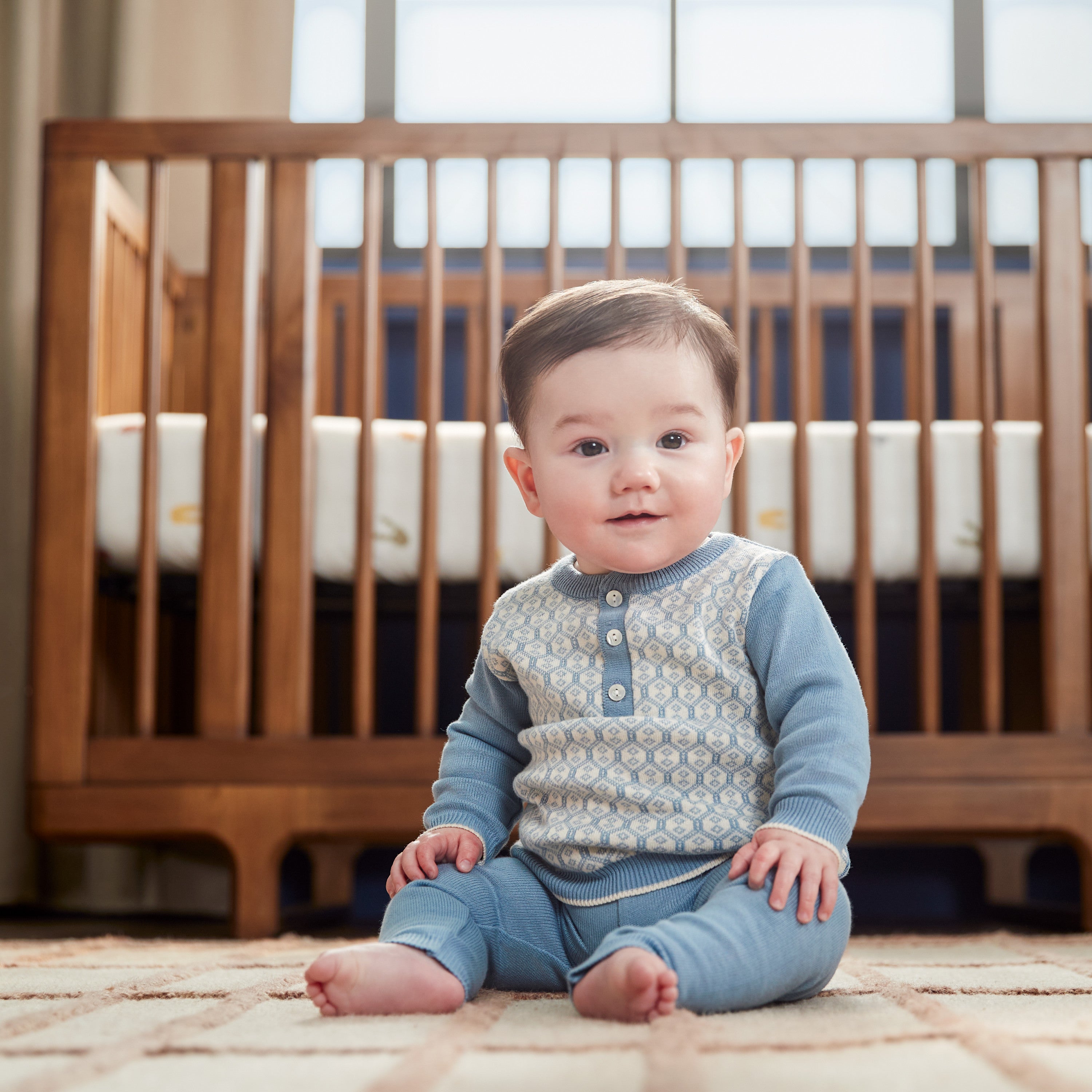 Maxi-Cosi Embraced Forms 4-in-1 Convertible Crib