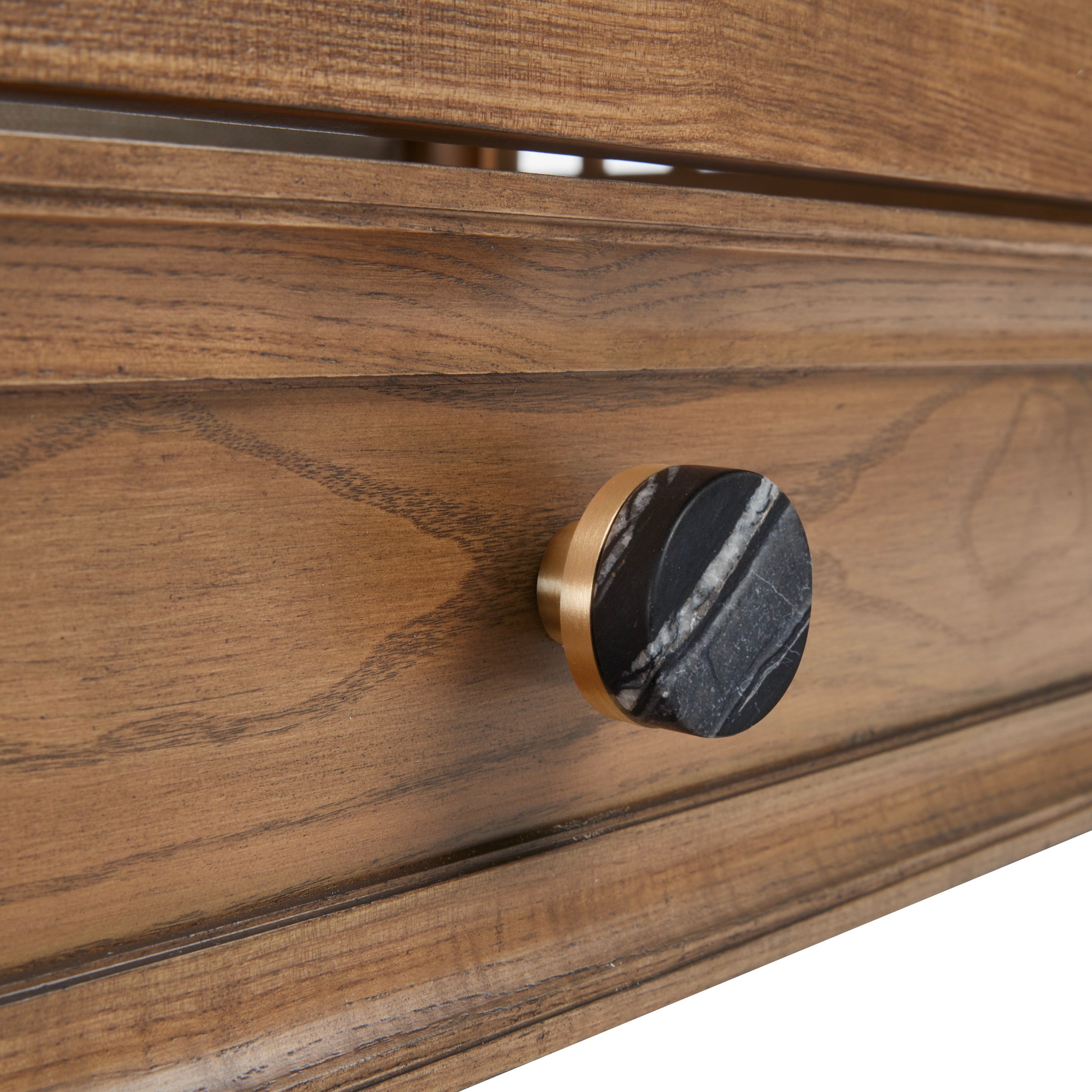 Maxi-Cosi Quiet Luxury 6-in-1 Convertible Crib with Toddler Bed/Daybed Conversion Kit