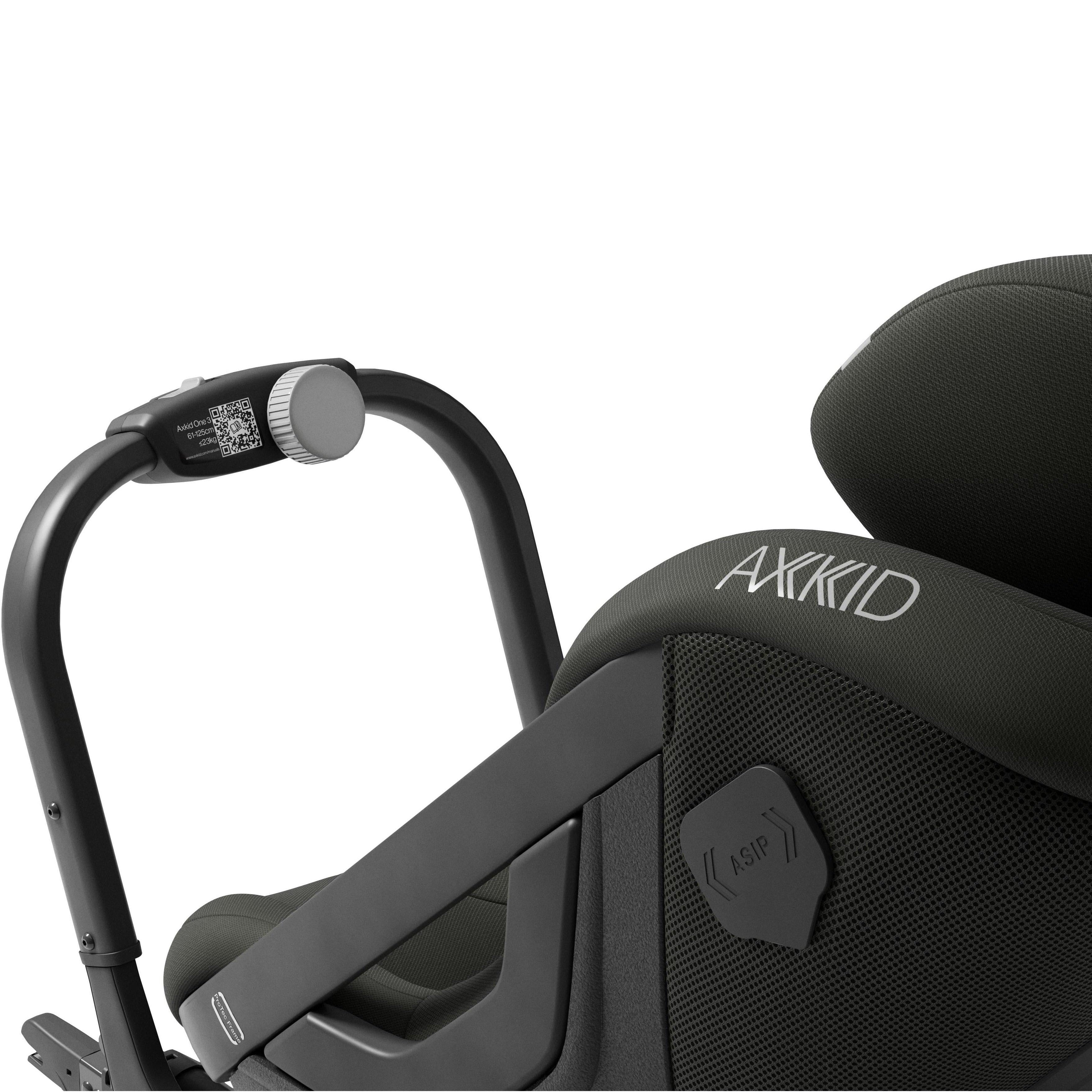 Axkid ONE 3 Rear-Facing Car Seat