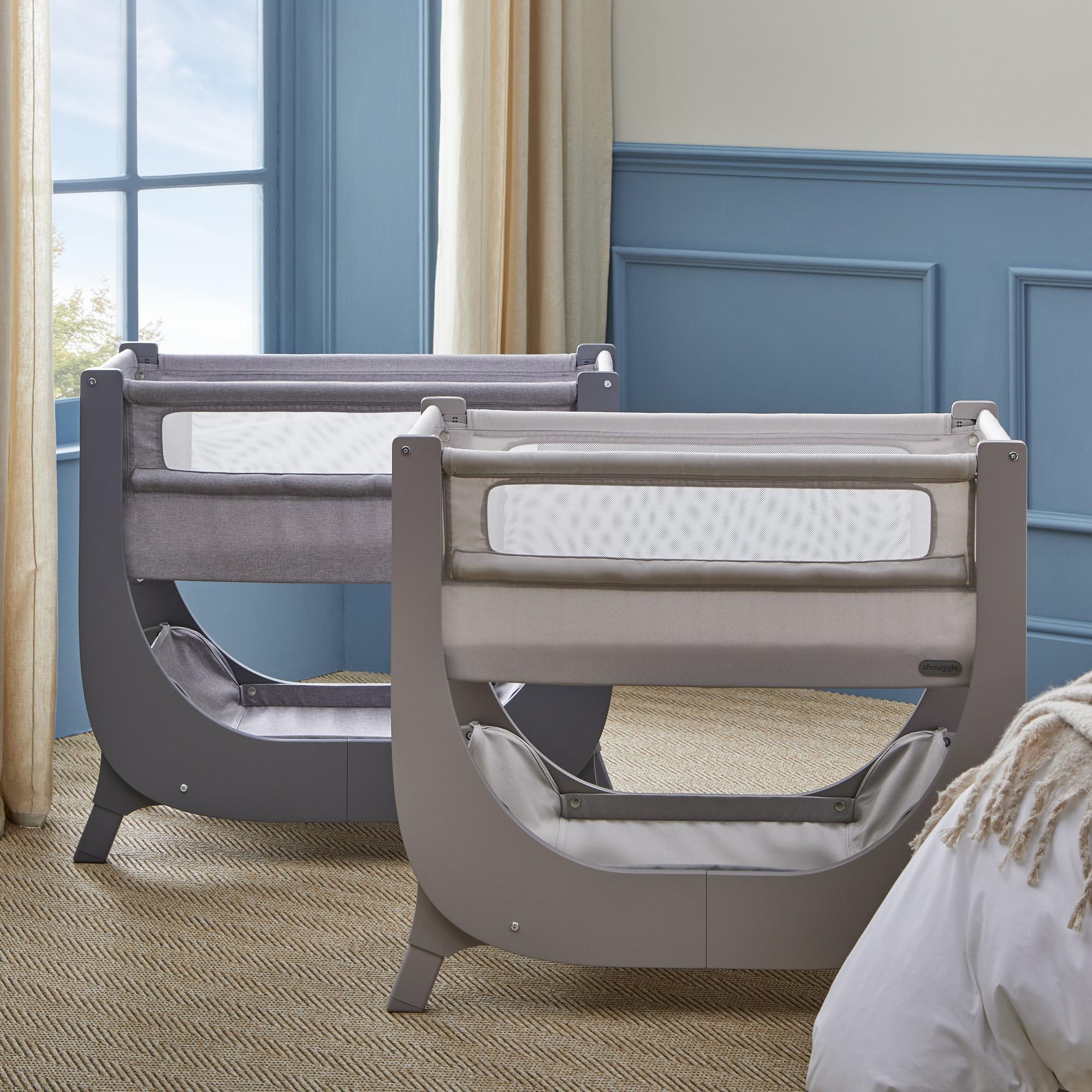 Shnuggle Air Lite Infant Bedside Bassinet