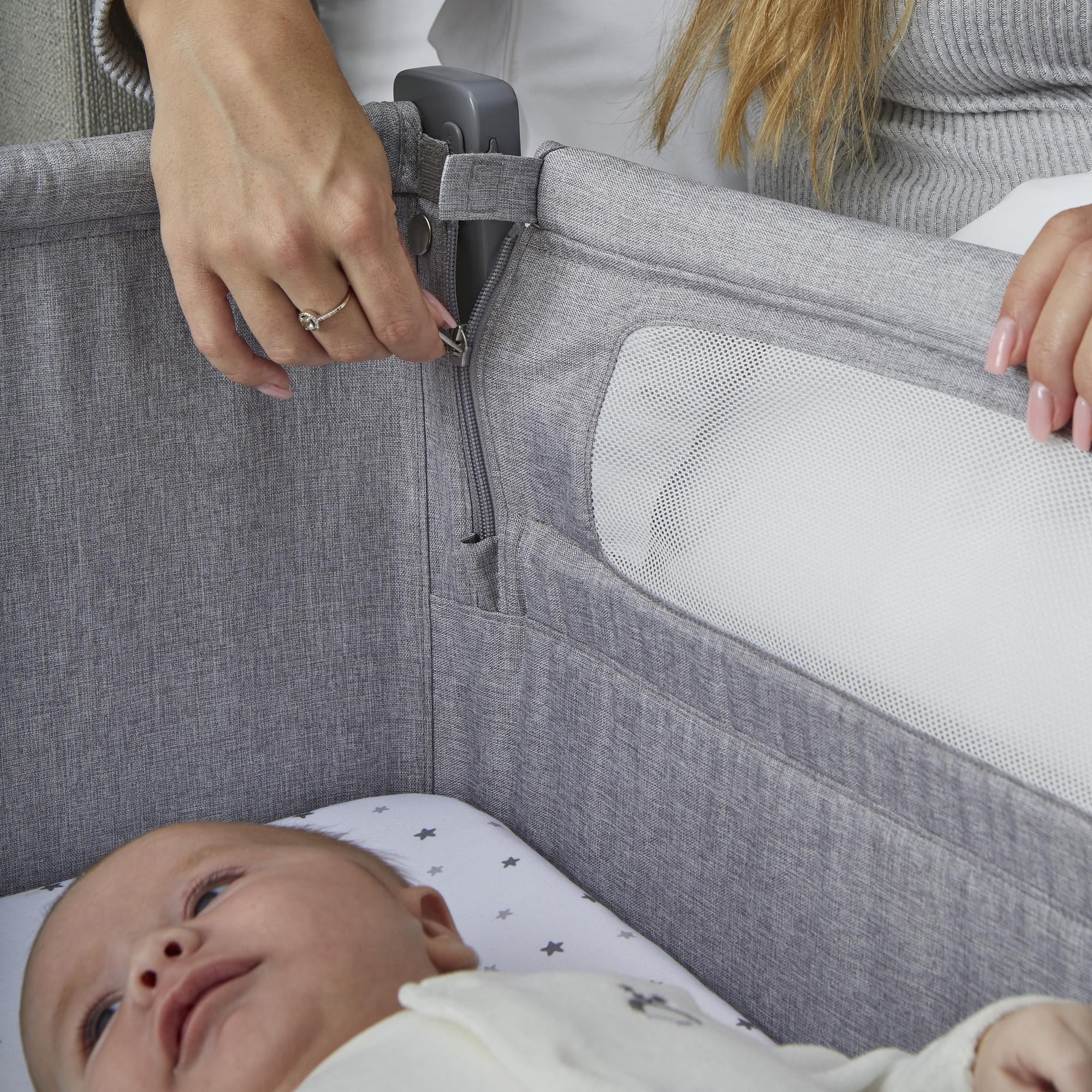 Shnuggle Air Lite Infant Bedside Bassinet