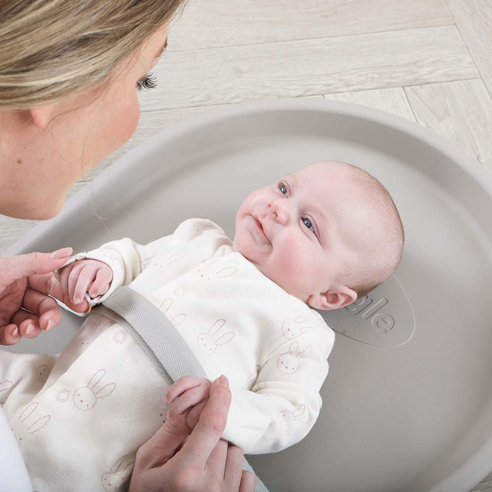 Shnuggle Changing Essentials Kit: Shnuggle Changing Mat + Diaper Pail + Liners