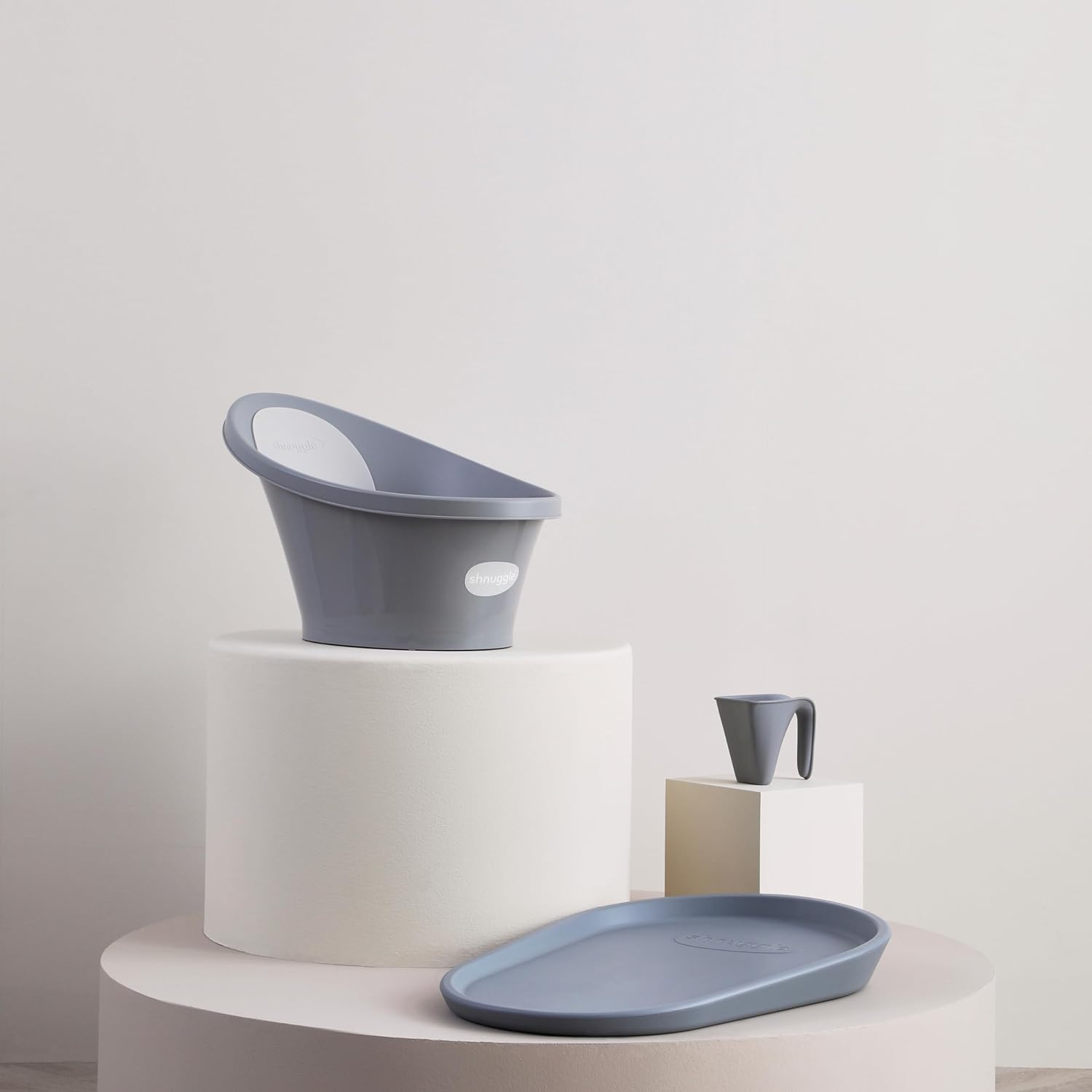 Shnuggle Baby Bath Tub, Suitable from Birth
