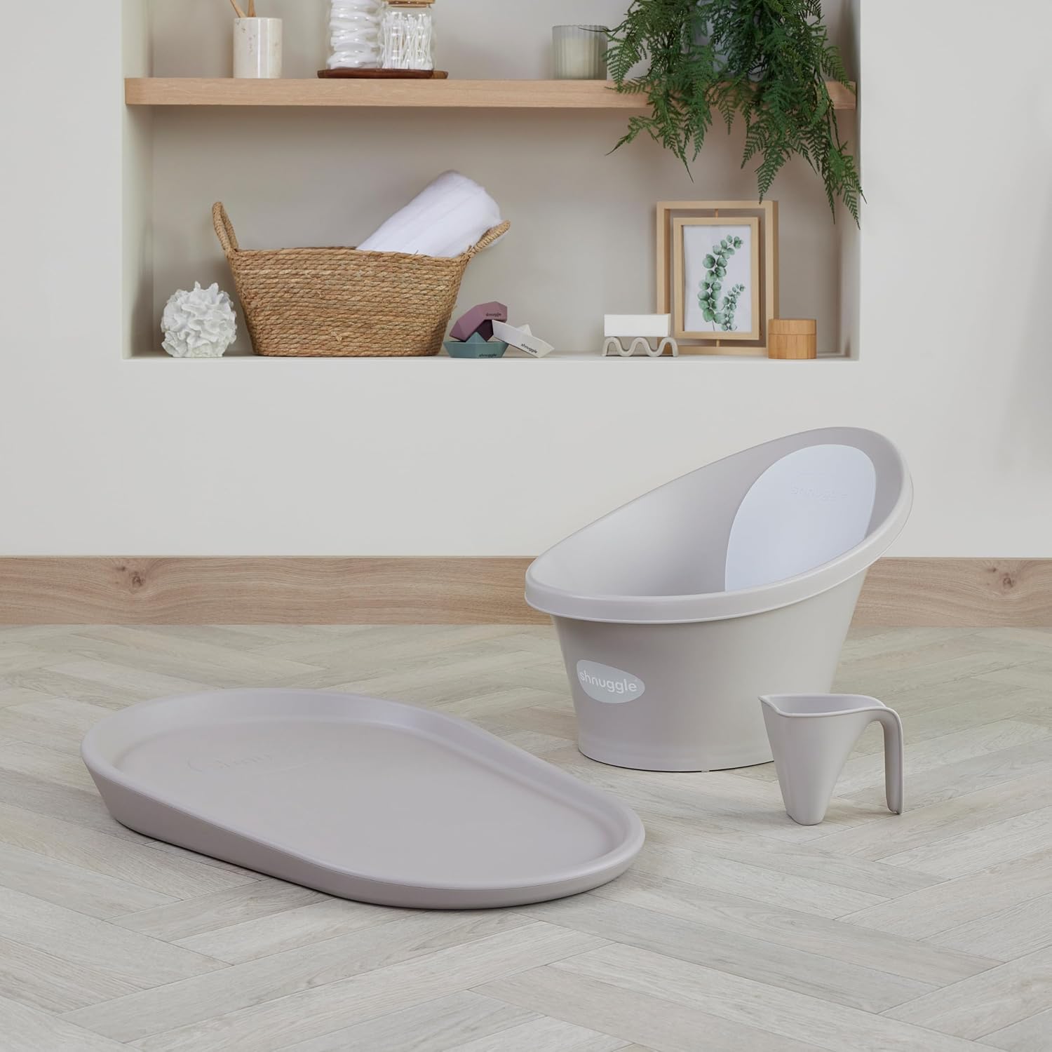 Shnuggle Baby Bath Tub, Suitable from Birth