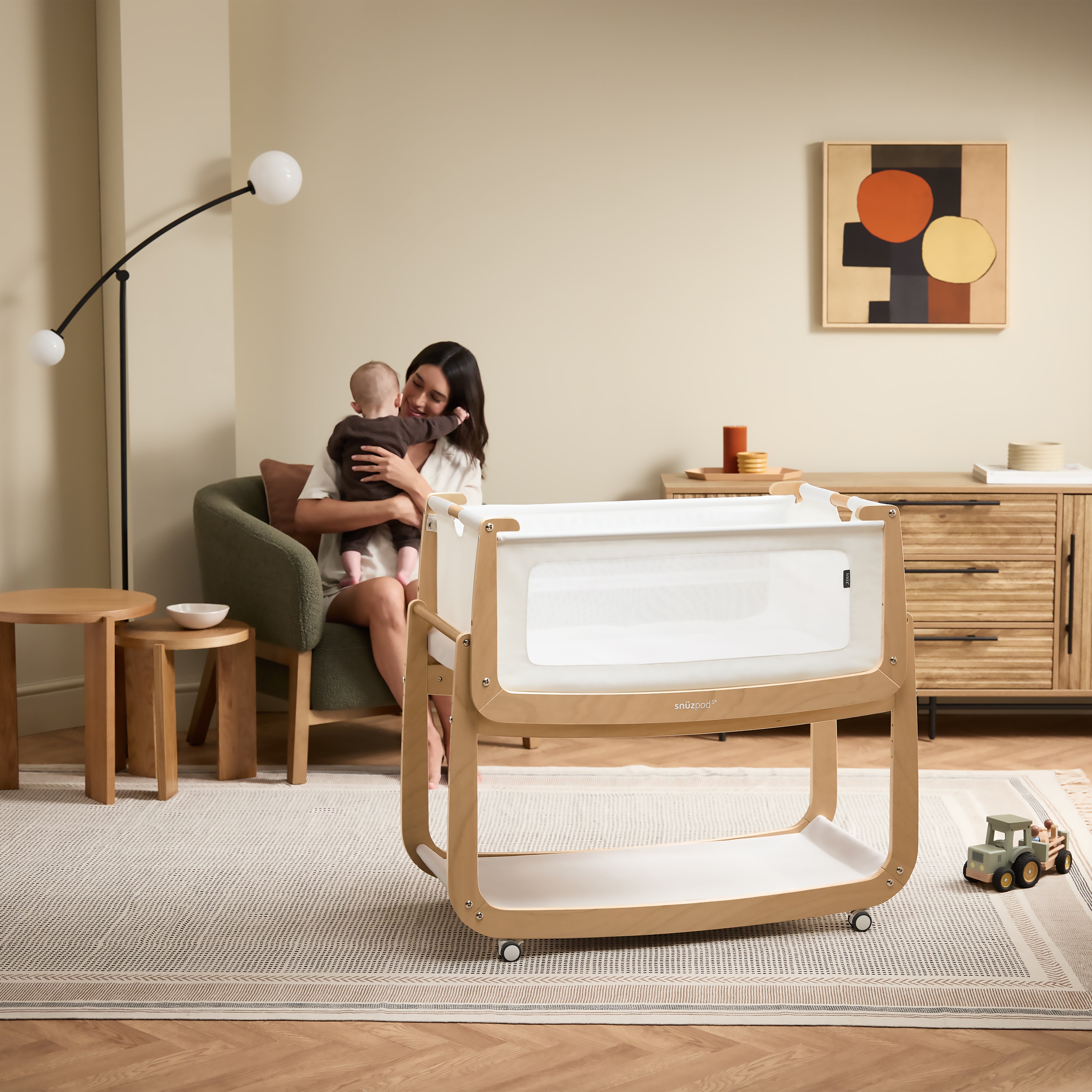 SnuzPod5 Bedside Bassinet