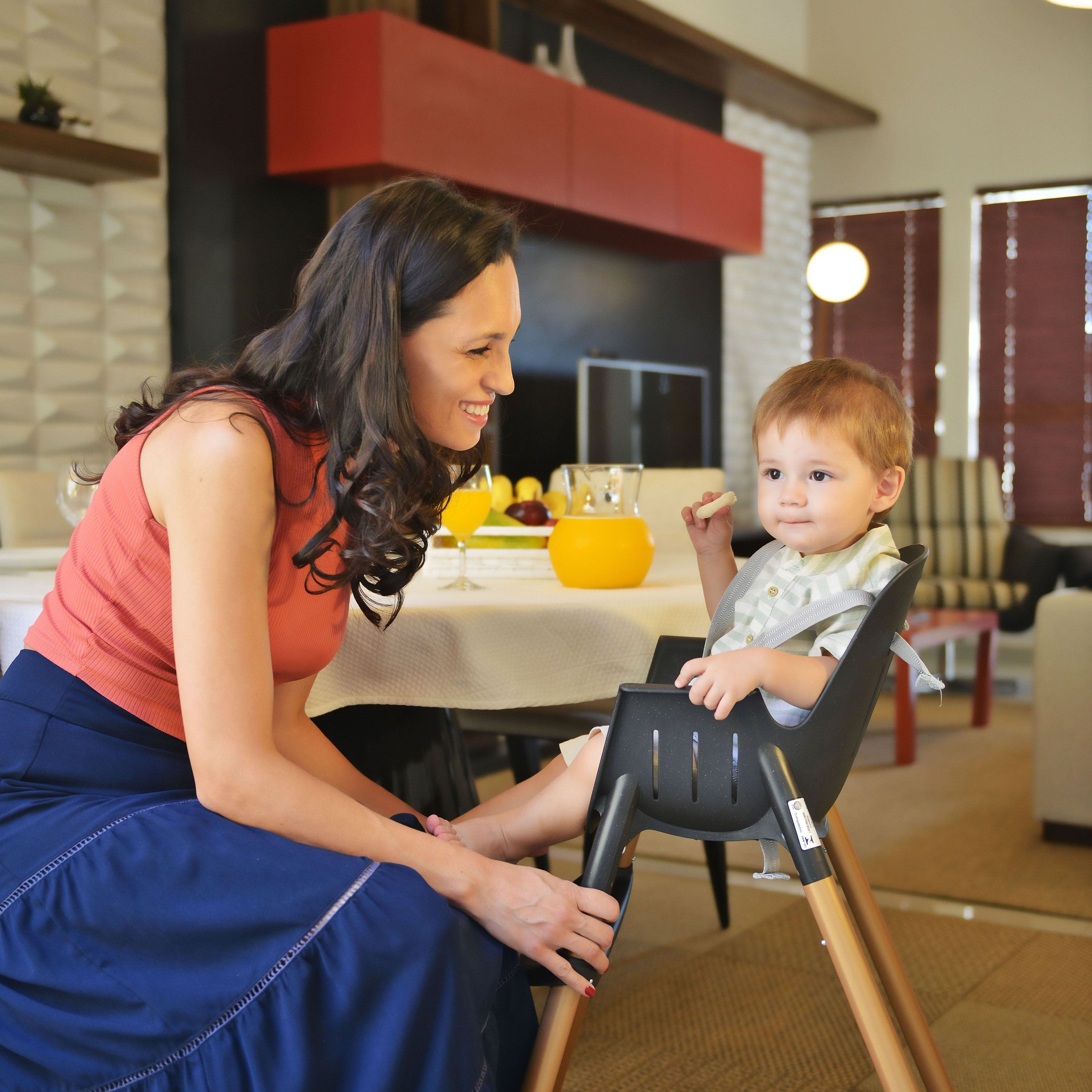 Peg Perego Poke Lightweight High Chair