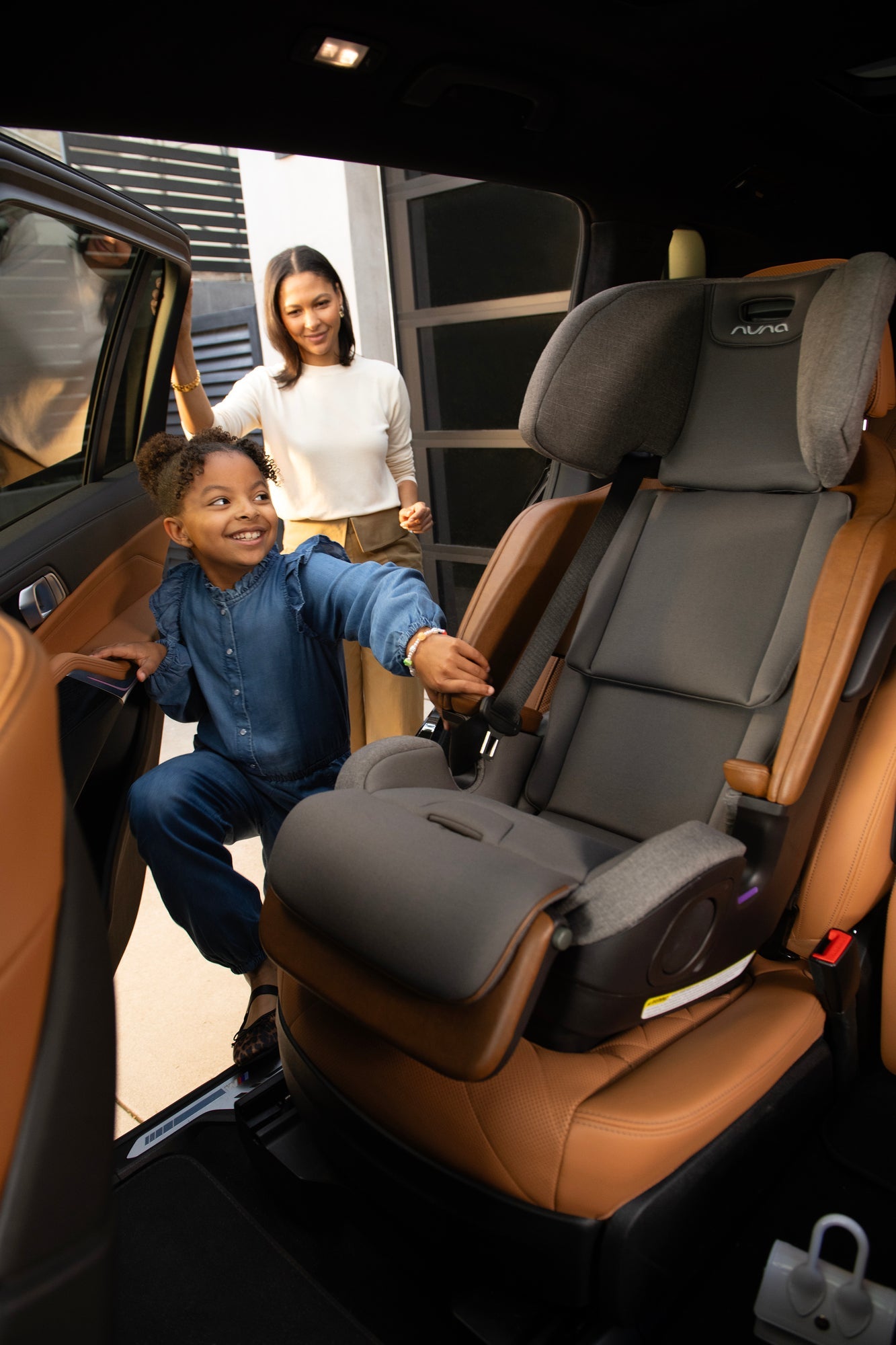 Nuna LUMN Harness Booster Seat