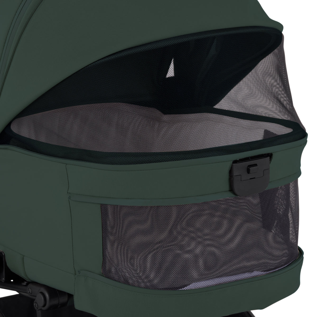 Silver Cross Nia Compact Bassinet | COMING SOON!