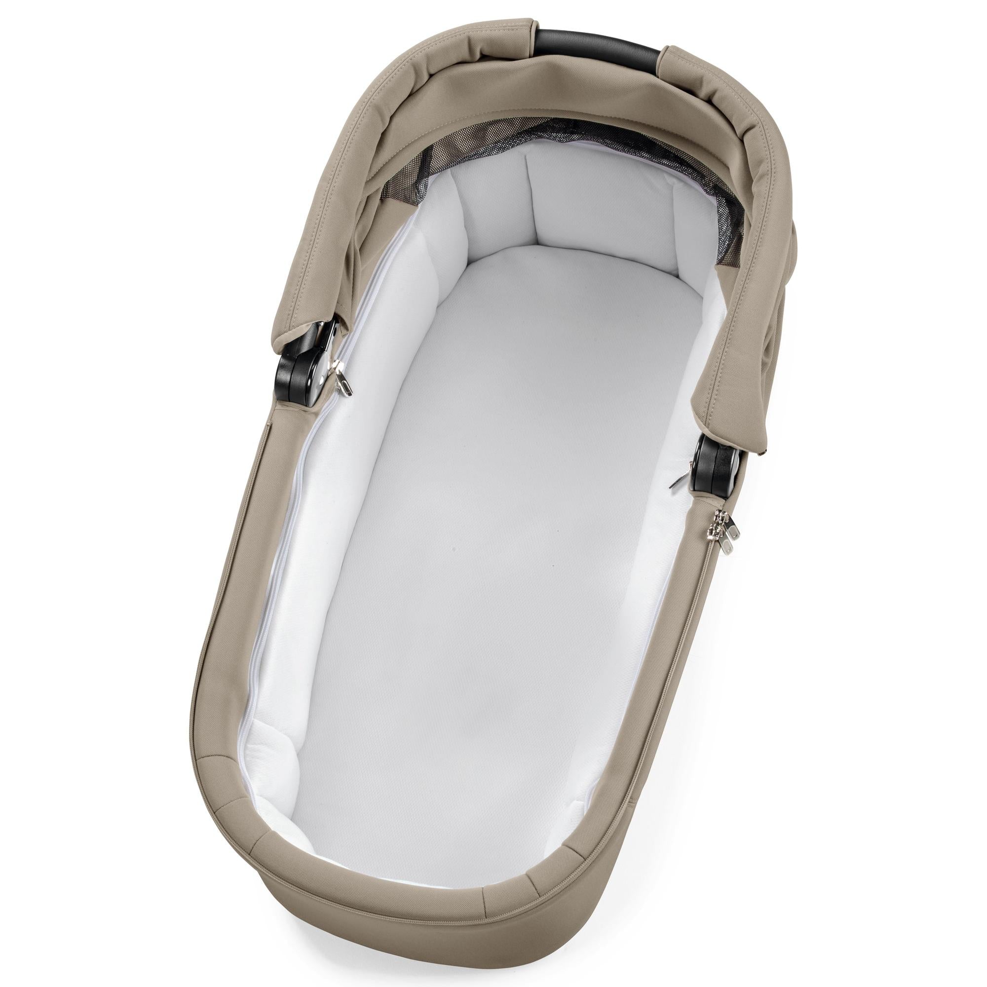 PEG City Loop Pop-Up Bassinet + Stand