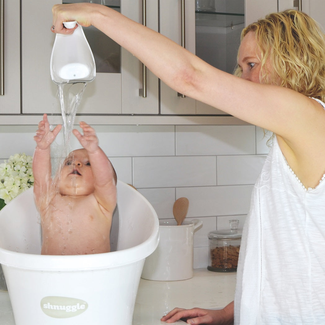 Shnuggle Bath Accessories Bundle 4-Piece Set