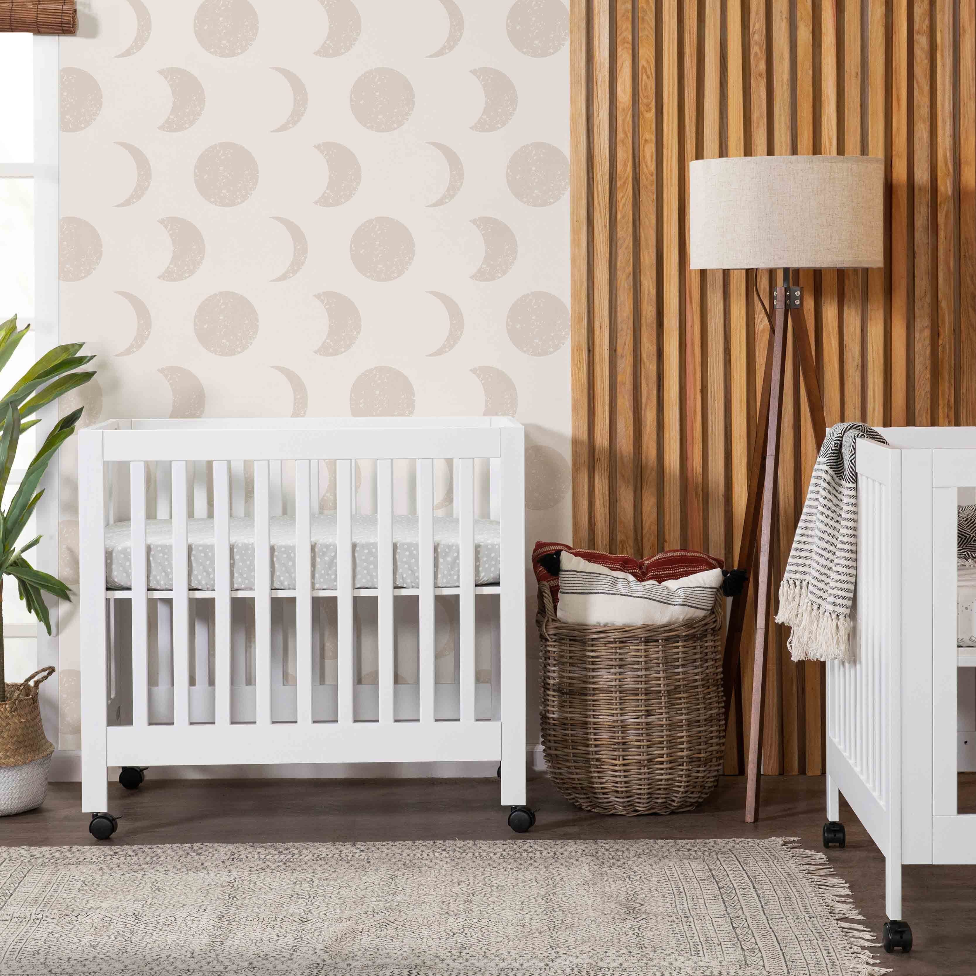 M6698W,Babyletto,Origami Mini Crib in White Finish