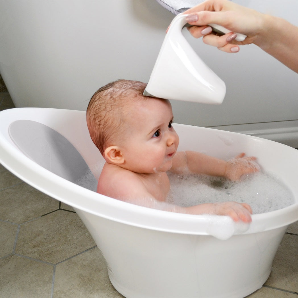 Shnuggle Bath Accessories Bundle 4-Piece Set