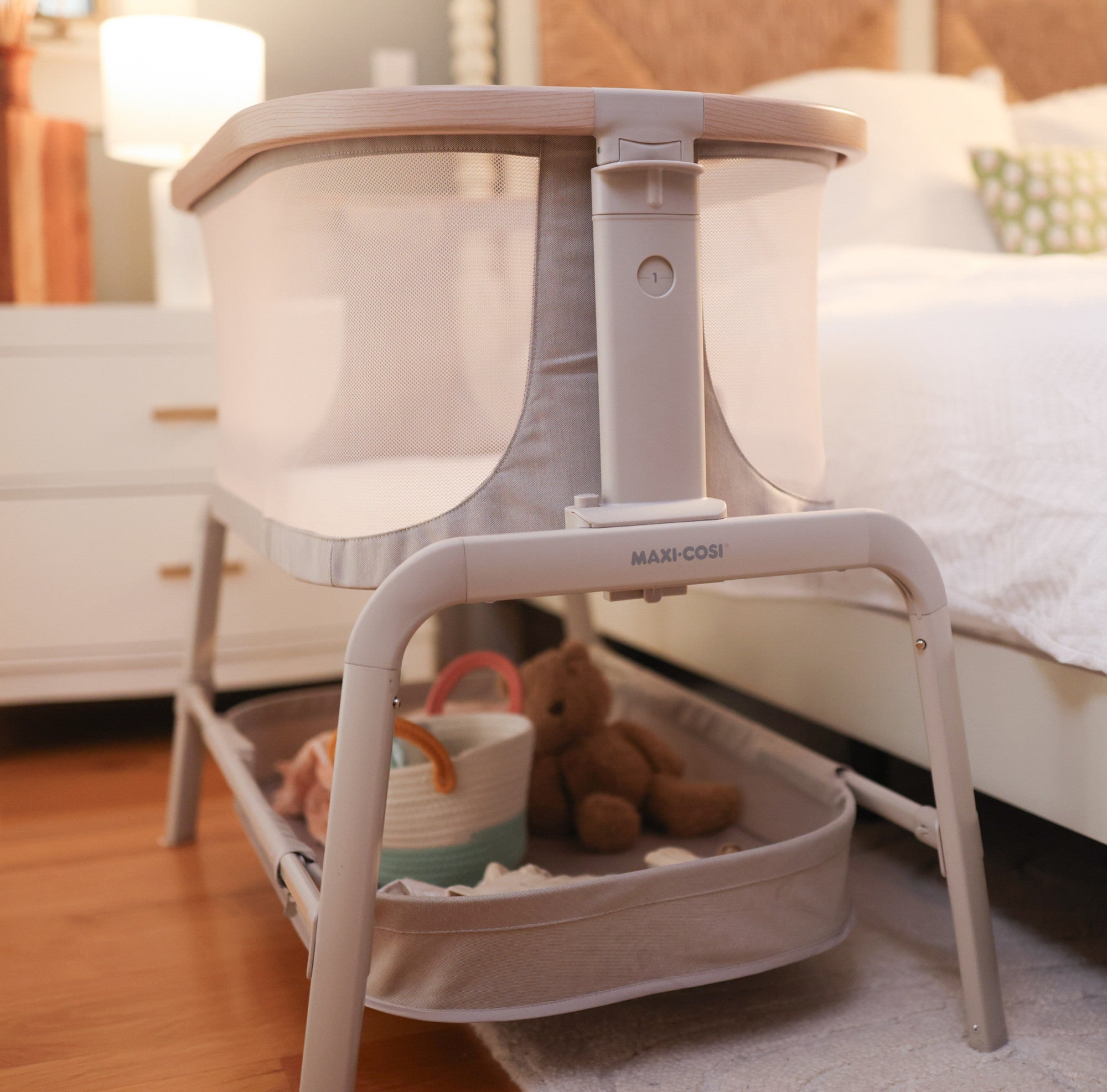 Maxi Cosi Iora 2 in 1 Co Sleeper