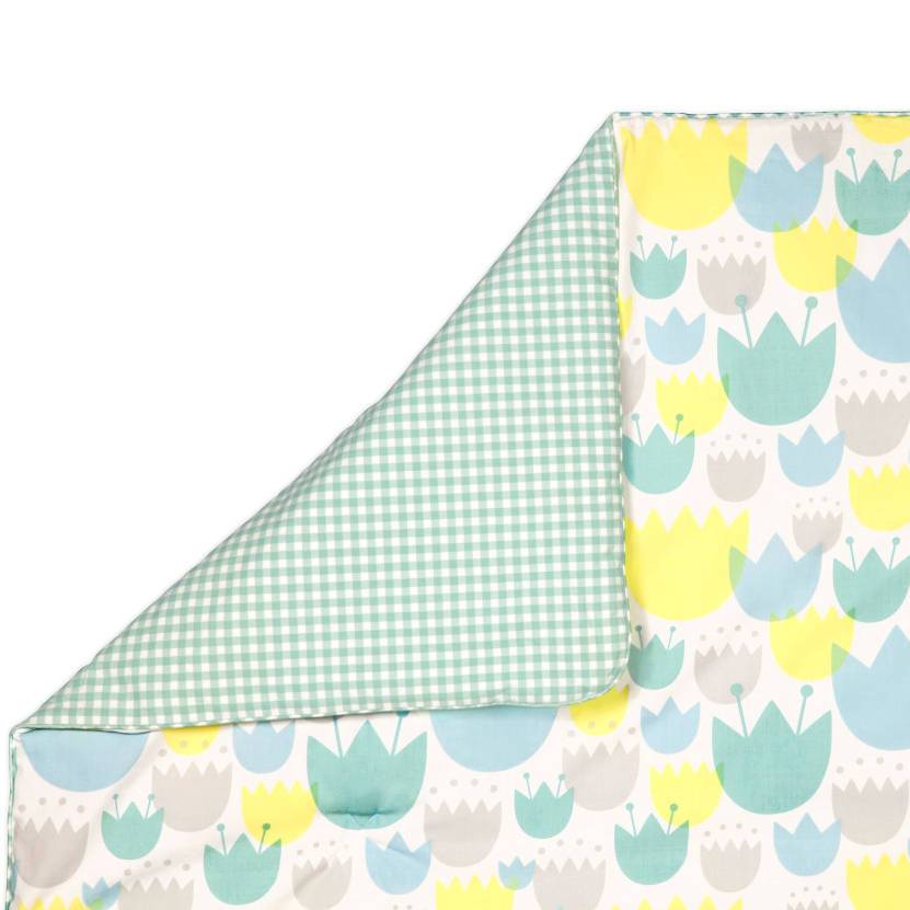 Babyletto Tulip Garden 2-in-1 Play and Toddler Blanket